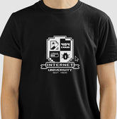 Camiseta Internet University