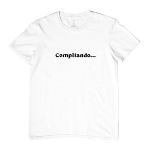 Camiseta Compilando