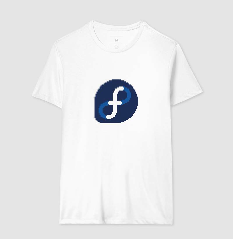 Camiseta Fedora 8 bit